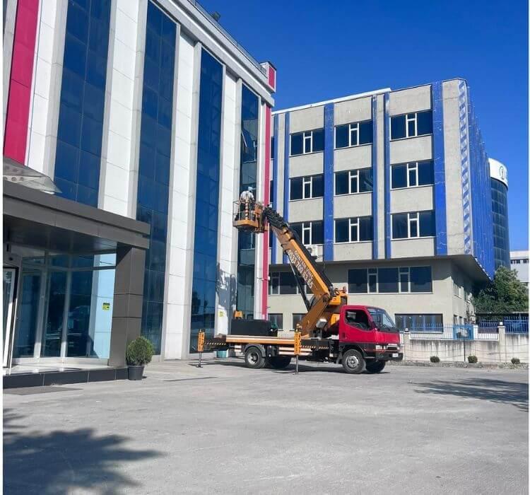 İstanbul bina dış cephe cam temizliği hizmetleri